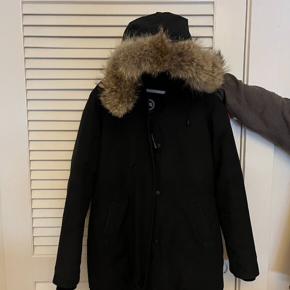 Canada Goose Victoria Parka - Picture 3 of 12